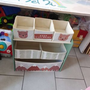 Mobiletto porta giochi con contenitori